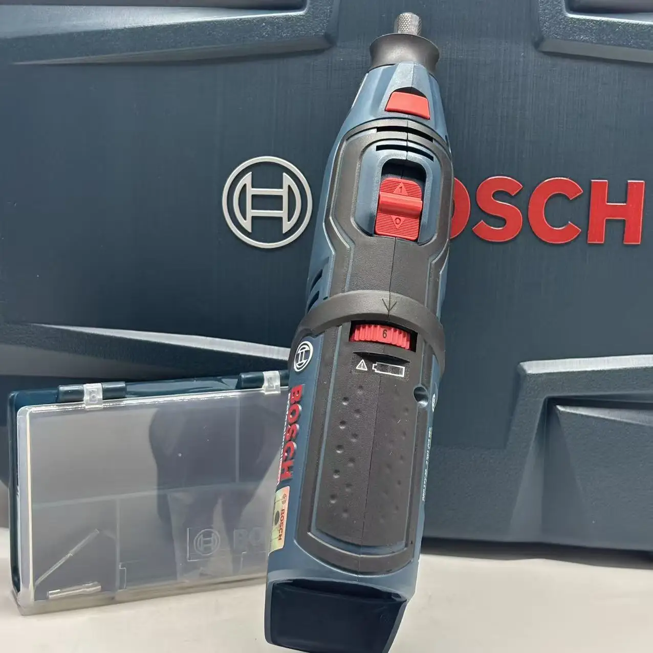 Amoladora Recargable Bosch GRO - Lithium Battery 12V reseña y precio